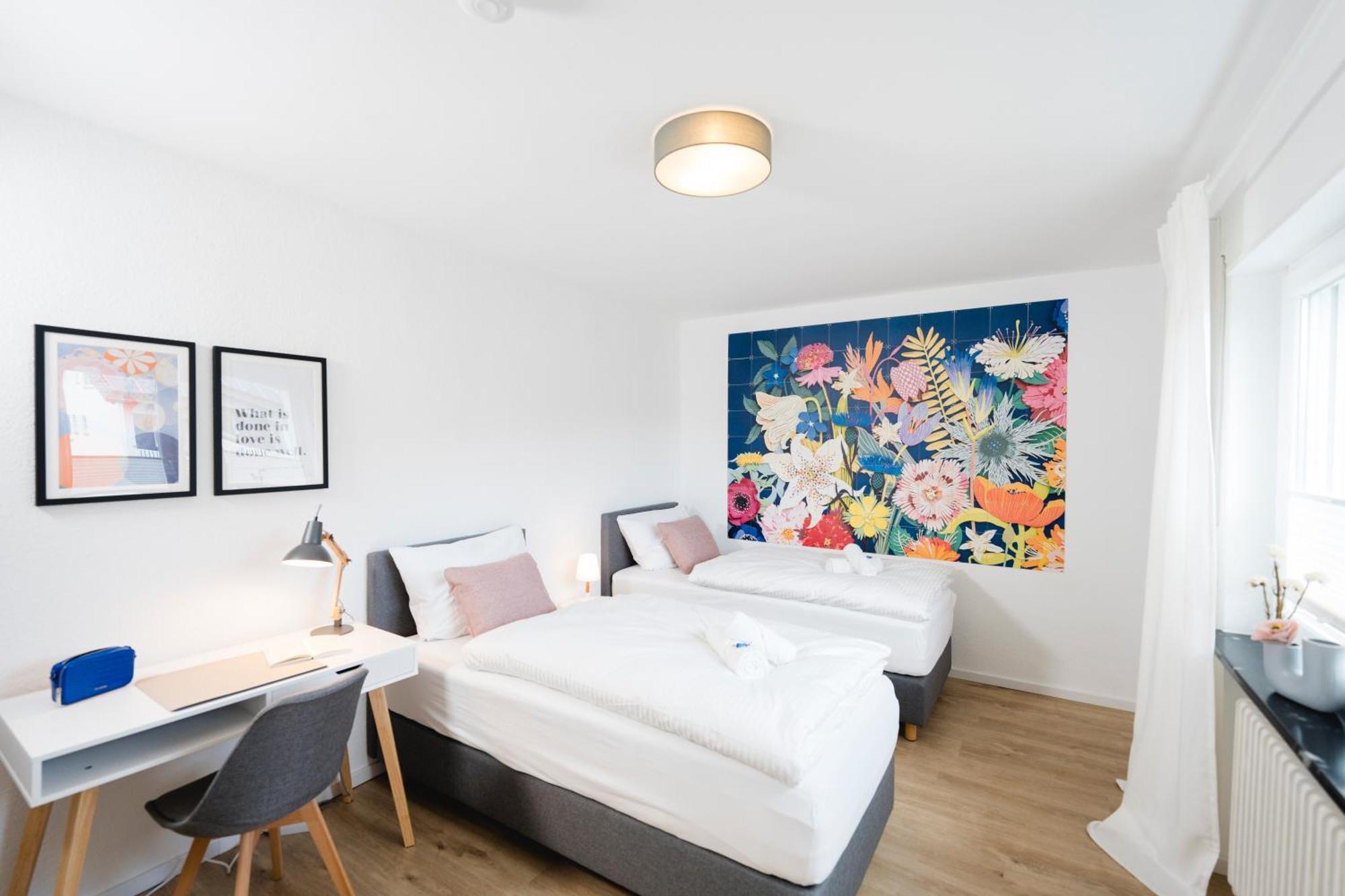Stadtrand Oase Karlsruhe Mit Balkon Екстер'єр фото