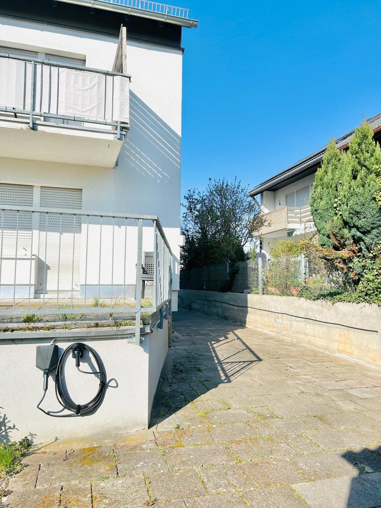 Stadtrand Oase Karlsruhe Mit Balkon Екстер'єр фото